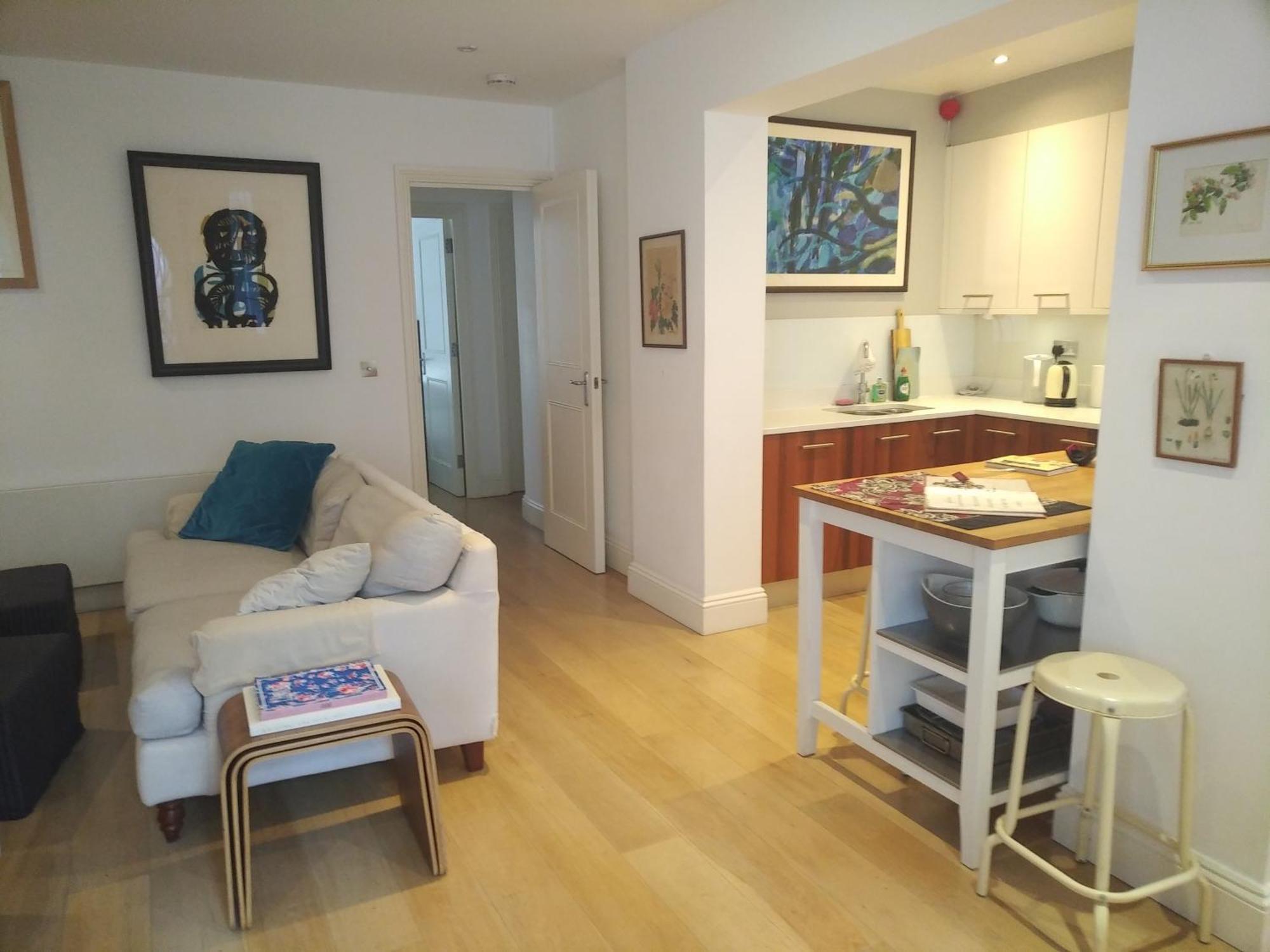 Superior 5* Kensington, London Flat + Free Wi-Fi Apartment Екстериор снимка