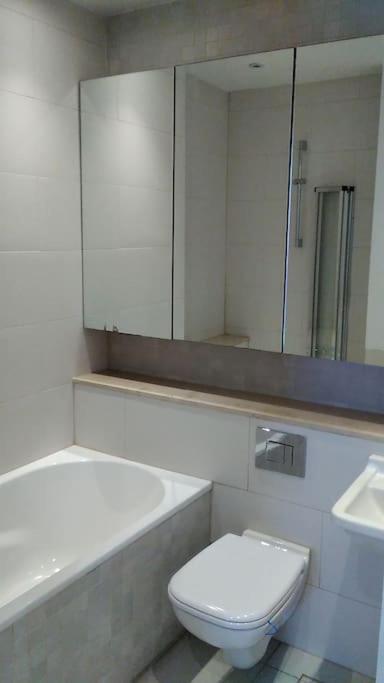 Superior 5* Kensington, London Flat + Free Wi-Fi Apartment Екстериор снимка