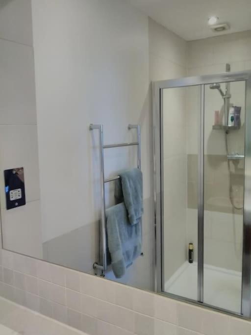 Superior 5* Kensington, London Flat + Free Wi-Fi Apartment Екстериор снимка
