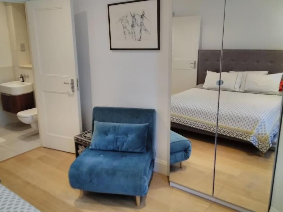 Superior 5* Kensington, London Flat + Free Wi-Fi Apartment Екстериор снимка